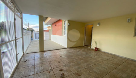 Casa à venda com 3 quartos, sendo 1 suíte,  no Centro, São Carlos, SP