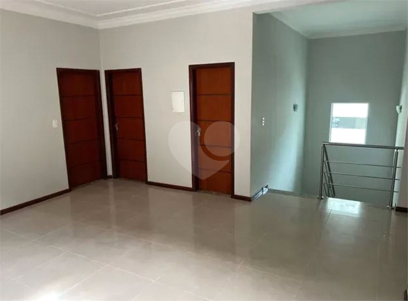 CASA A VENDA 420M², 5 DORMITORIOS, 4 BANHEIROS, 2 VAGAS, BAIRRO JARDIM PARAISO- SÃO JOSÉ DOS CAMPOS/