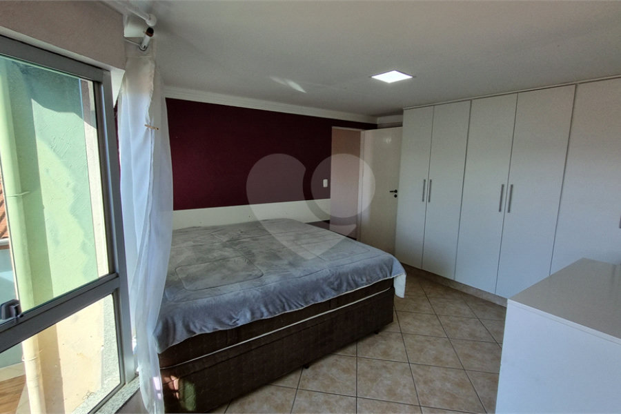 Sobrado à venda com 4 quartos, sendo 1 suíte, em Tremembé, São Paulo, SP