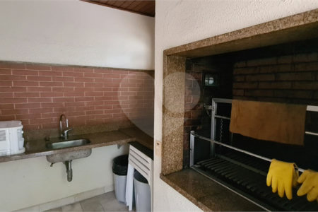 Apartamento à venda com 3 quartos, sendo 1 suíte,  em Indianópolis, São Paulo, SP