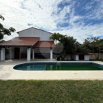 Casa à venda com 4 quartos, sendo 2 suítes, em Ogiva, Cabo Frio, RJ