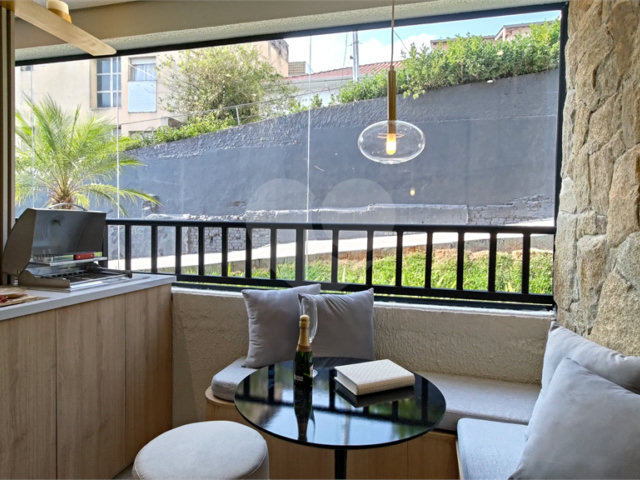 Apartamento à venda com 2 quartos, sendo 1 suíte,  em Santana, São Paulo, SP