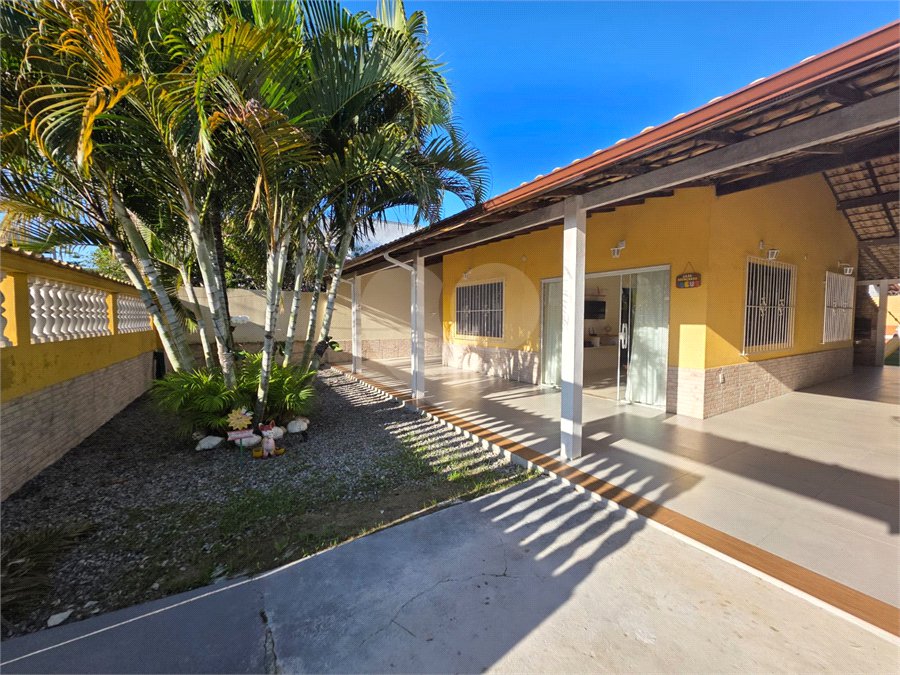 Casa à venda com 2 quartos em Caminho de Búzios, Cabo Frio, RJ