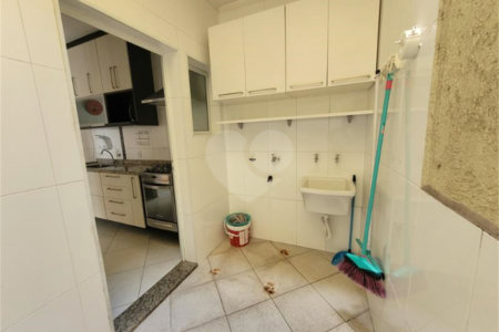 Casa à venda com 3 quartos, sendo 1 suíte,  no condomínio Maximus I, São Paulo - SP