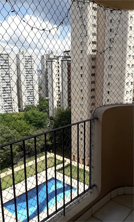 Apartamento à venda com 3 quartos em Vila Suzana, São Paulo, SP