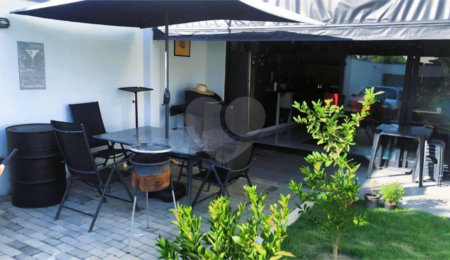 Sobrado à venda com 2 quartos, sendo 1 suíte, em Residencial Olívio Barbosa, Porto Feliz, SP