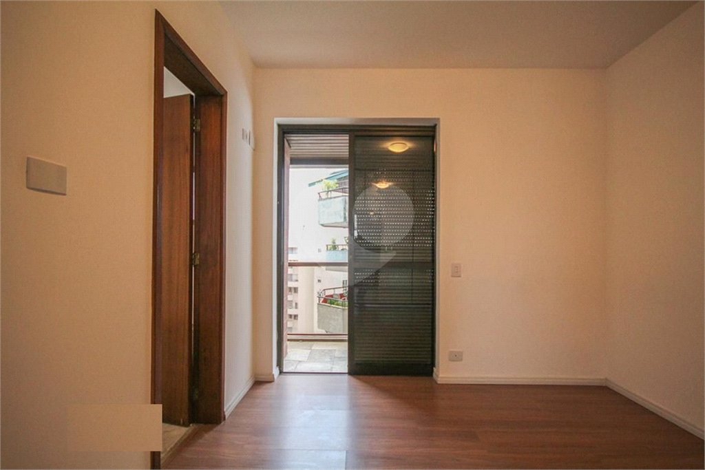 Apartamento à venda com 4 quartos, sendo 2 suítes,  em Real Parque, São Paulo, SP