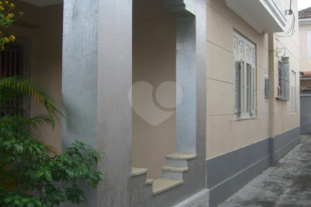 Casa à venda com 5 quartos em Grajaú, Rio de Janeiro, RJ
