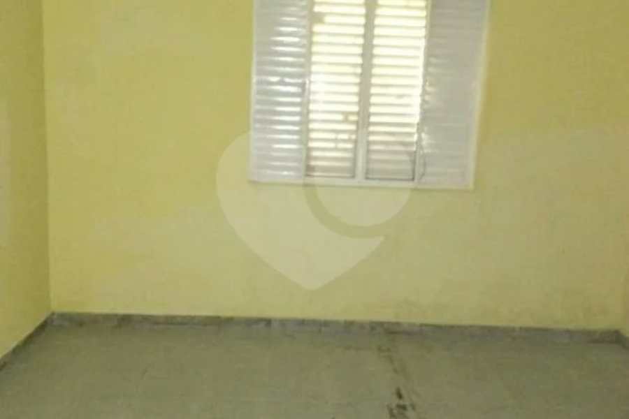 Imóvel Comercial para Venda ou Locação em ótima localização na Rua Palacete das Águias, 300.
