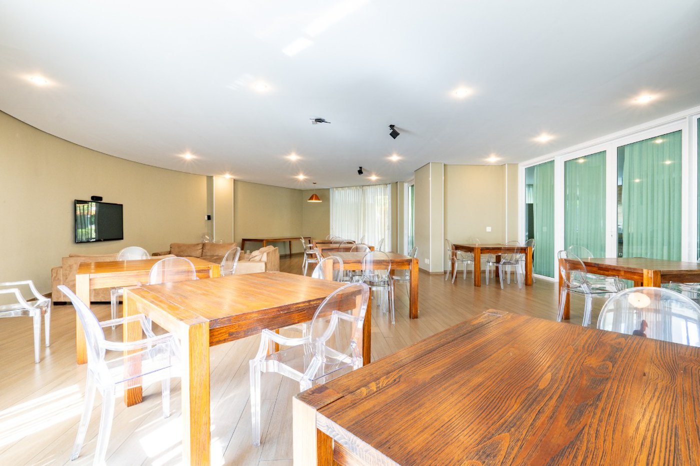 Apartamento para venda em Vila Suzana com 2 quartos, sendo 2 suítes, 103m²