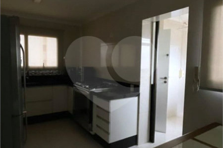 Apartamento à venda com 4 quartos, sendo 1 suíte, em Vila Monumento, São Paulo, SP