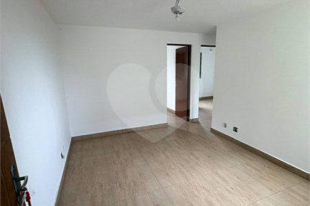 Casa para alugar com 2 quartos no condomínio Estrada do Preju, Itaquaquecetuba - SP