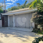 Casa à venda com 5 quartos, sendo 4 suítes,  em Albatroz, Armação dos Búzios, RJ