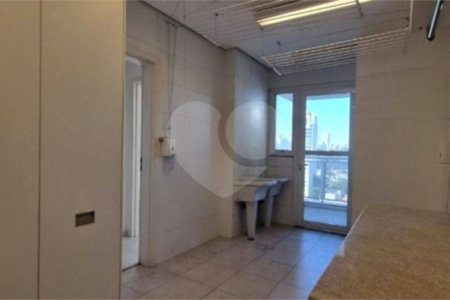 Apartamento à venda com 3 suítes em Vila Mariana, São Paulo, SP