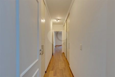 Apartamento à venda com 4 suítes em Jardim Marajoara, São Paulo, SP