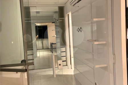 Apartamento à venda com 1 quarto em Barra Funda, São Paulo, SP