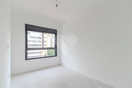 Apartamento à venda com 3 suítes em Brooklin, São Paulo, SP