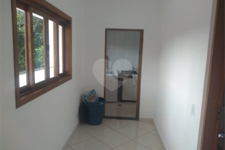 Chácara à venda com 4 suítes em Pirucaia, Mairiporã, SP