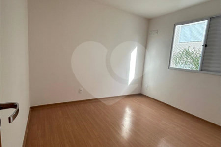 Apartamento para alugar com 2 quartos em Botujuru, Mogi das Cruzes, SP