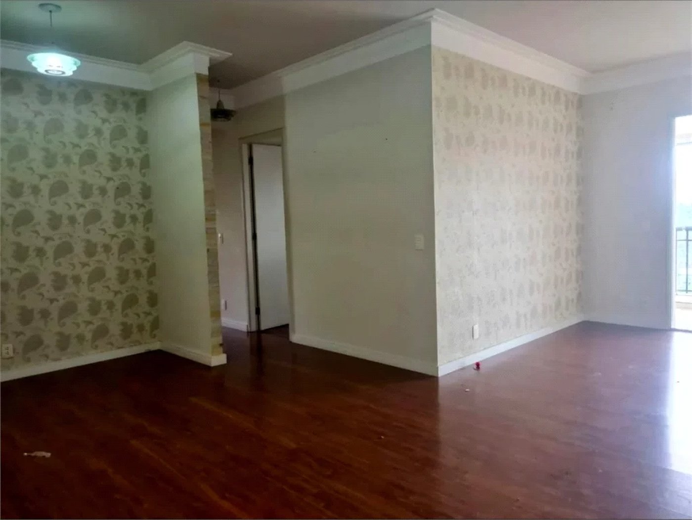 Apartamento com 90 metros no Jardim Ester