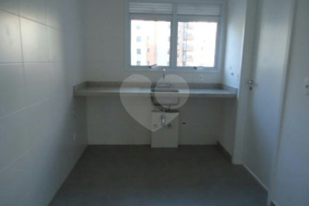 Apartamento à venda com 3 quartos, sendo 1 suíte, em Vila Suzana, São Paulo, SP