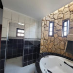 Sobrado à venda com 3 quartos, sendo 1 suíte,  em Jardim Ana Rosa, Suzano, SP