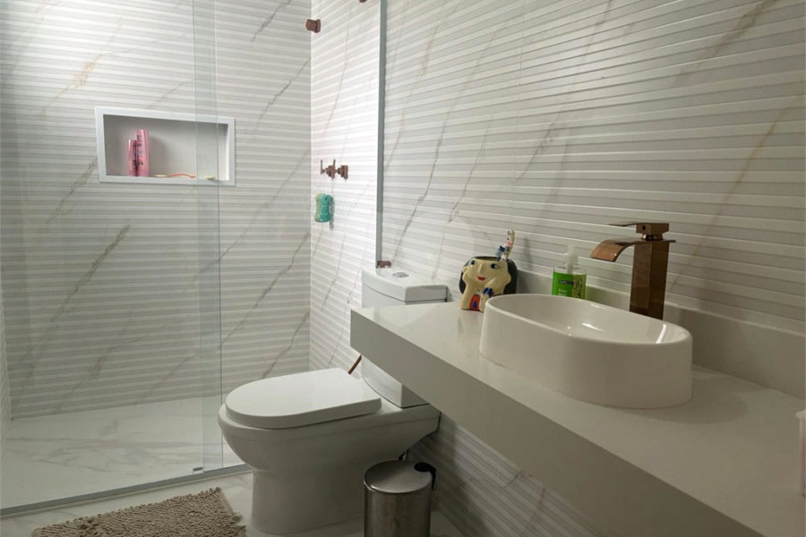 Casa à venda com 4 quartos, sendo 3 suítes, no condomínio Parque Itatiaia, Mairiporã - SP