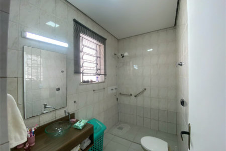 Casa Térrea à venda com 7 suítes em Alto da Lapa, São Paulo, SP