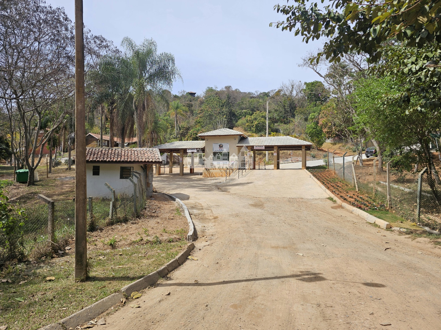 Chácara, 2 quartos, 3600 m² - Foto 16