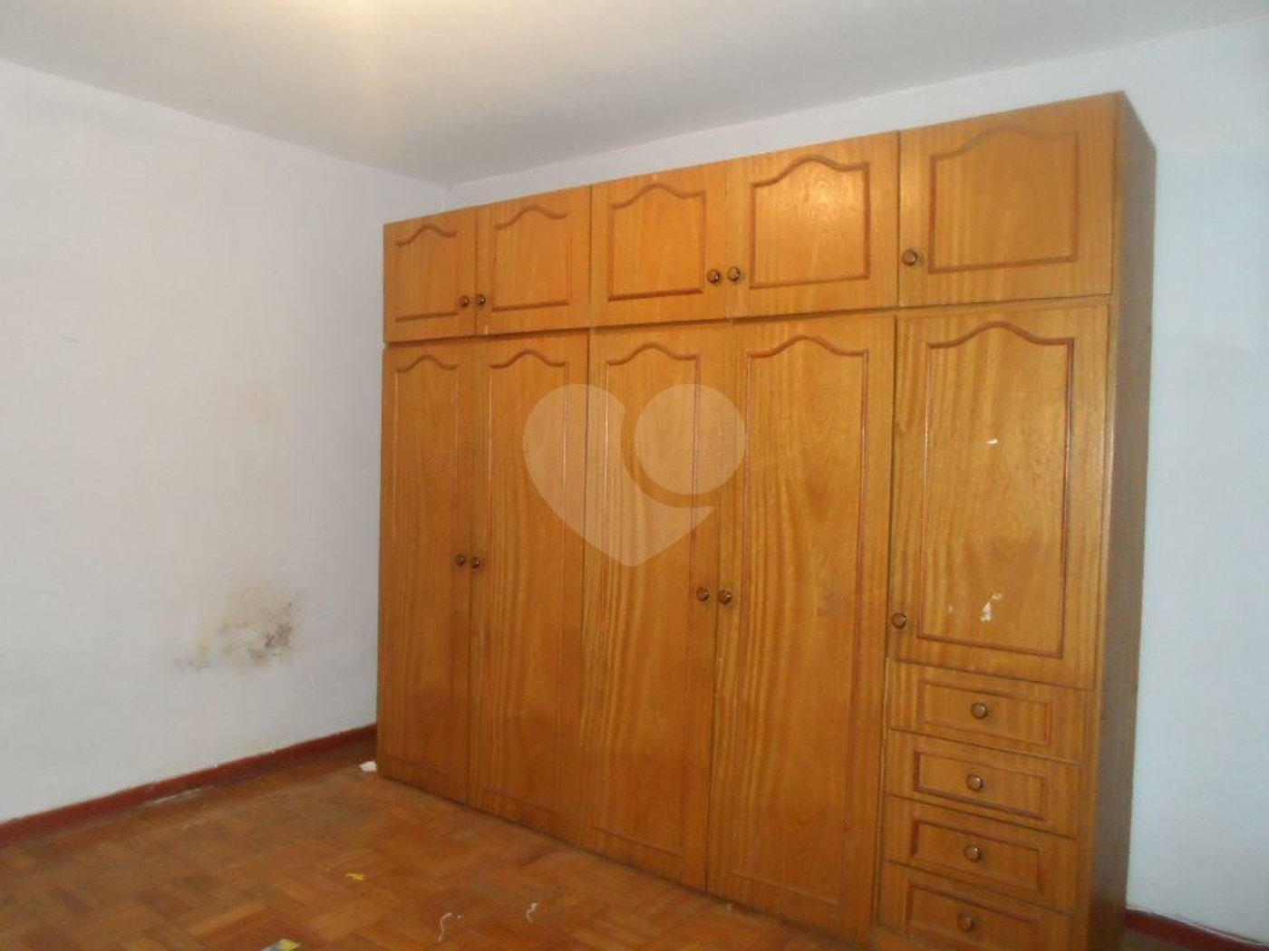 Sobrado à venda com 3 quartos, sendo 1 suíte, em Tremembé, São Paulo, SP