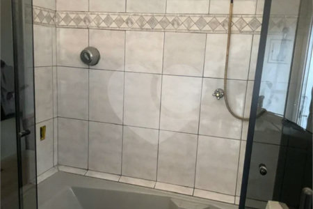 Sobrado à venda com 2 quartos, sendo 1 suíte, em Parada Inglesa, São Paulo, SP