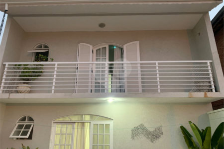 Sobrado à venda com 3 quartos, sendo 1 suíte, em Residencial Novo Horizonte I, Mogi das Cruzes, SP