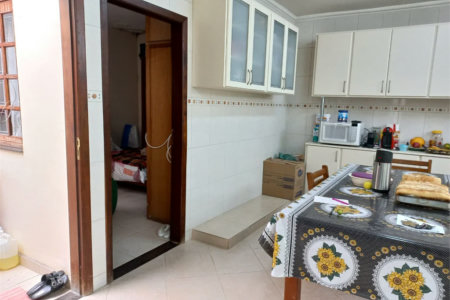 Sobrado à venda com 3 quartos, sendo 2 suítes, em Jaguaré, São Paulo, SP