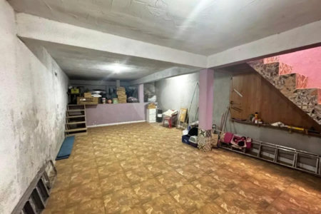 Casa à venda com 3 quartos, sendo 1 suíte, em Vila Maria Isabel, Itapetininga, SP
