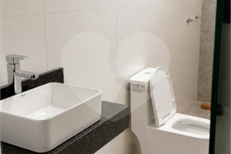 Casa à venda com 3 quartos, sendo 1 suíte, no condomínio Residencial Alto da Boa Vista, Araraquara - SP