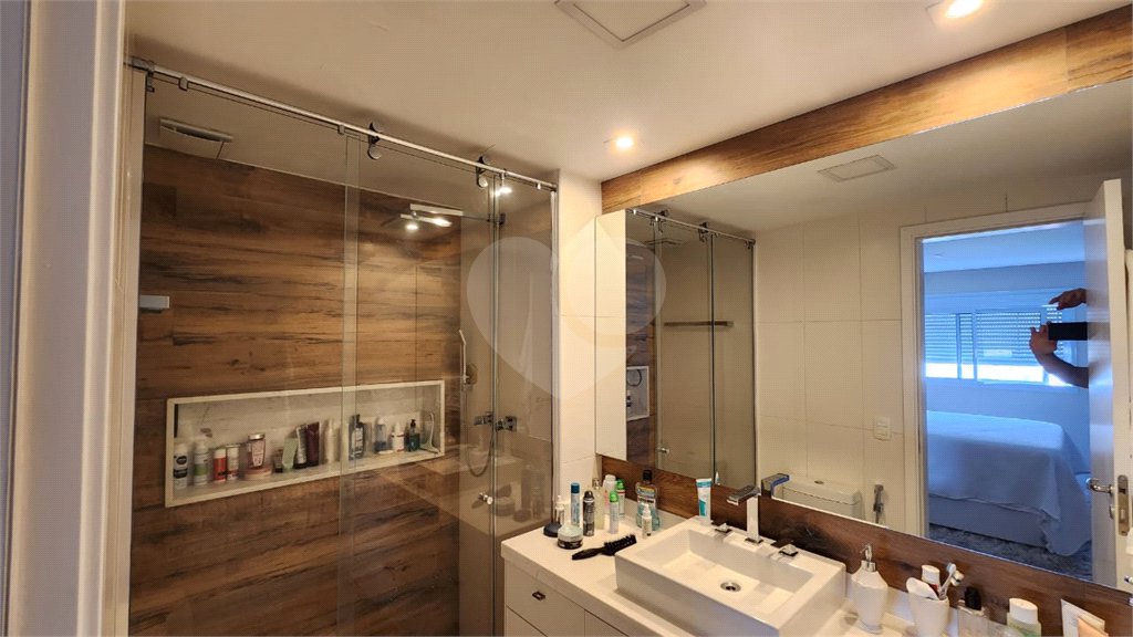 Apartamento à venda com 2 quartos, sendo 1 suíte, em Água Branca, São Paulo, SP