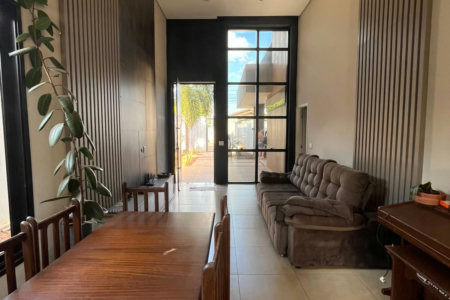 Casa à venda ou para alugar com 4 quartos, sendo 2 suítes,  em Santa Terezinha, Três Lagoas, MS