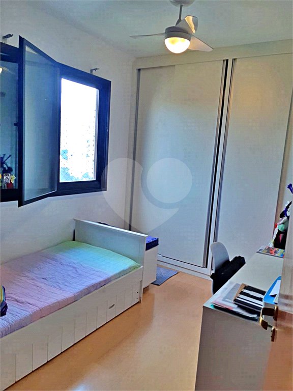 Apartamento à venda com 3 quartos, sendo 1 suíte, em Vila Mariana, São Paulo, SP