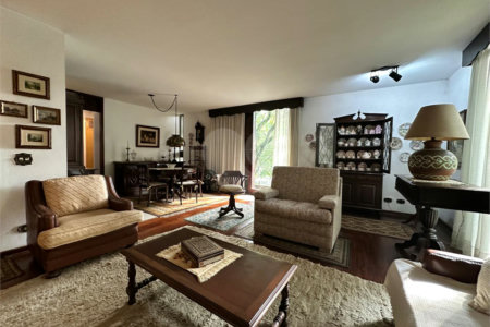 Casa à venda com 3 quartos, sendo 1 suíte, em Jardim Marajoara, São Paulo, SP