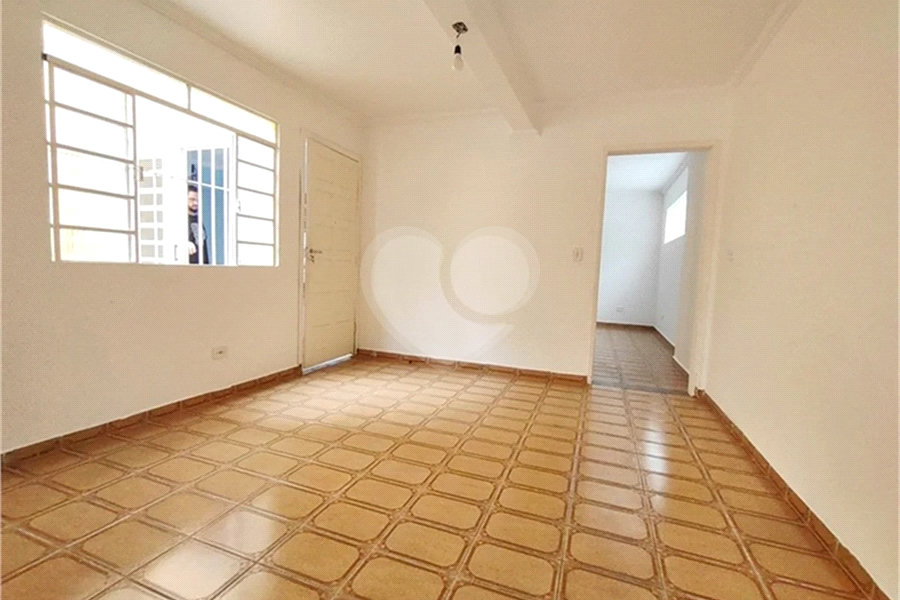 Casa Térrea à venda com 2 quartos em Vila Nivi, São Paulo, SP