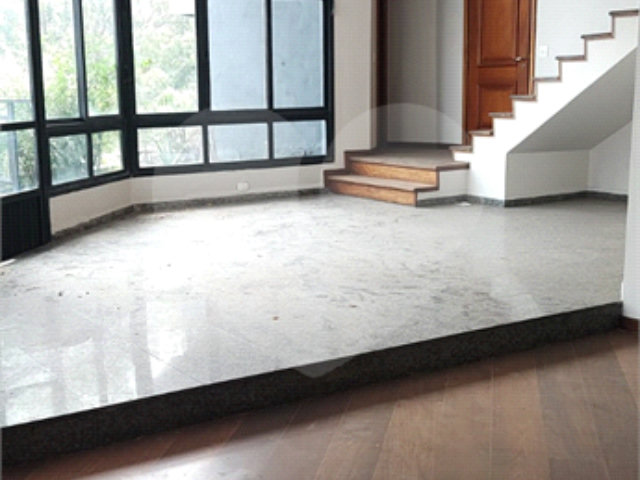 Duplex à venda com 3 suítes em Morumbi, São Paulo, SP