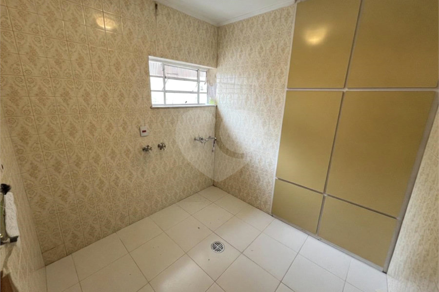 Sobrado à venda ou para alugar com 3 quartos, sendo 2 suítes, em Santana, São Paulo, SP