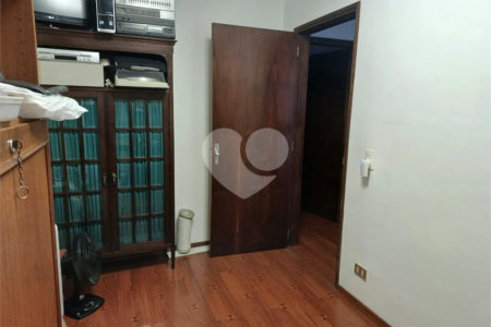 Sobrado à venda com 4 quartos em Jardim São Paulo(zona Norte), São Paulo, SP