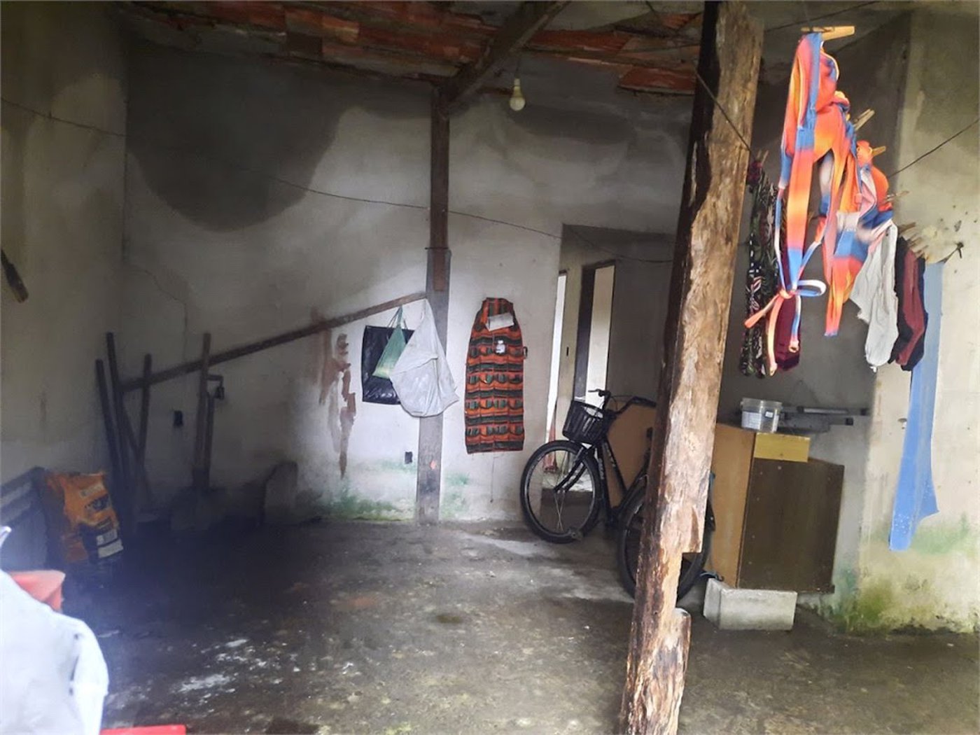 Terreno de 503 m² com Casa à Venda em Vicente de Carvalho | Excelente Oportunidade para Investidores Próximo ao Futuro Túnel Santos–Guarujá