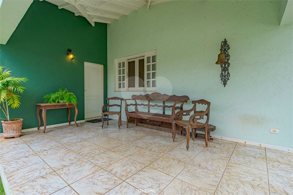 Casa à venda com 4 suítes no condomínio Vinhas da Vista Alegre - Lado Sede, Vinhedo - SP