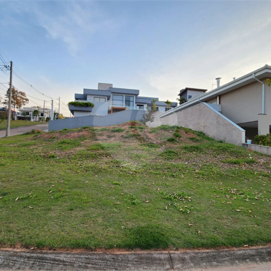 Terreno à venda no condomínio Santa Isabel I, Louveira - SP