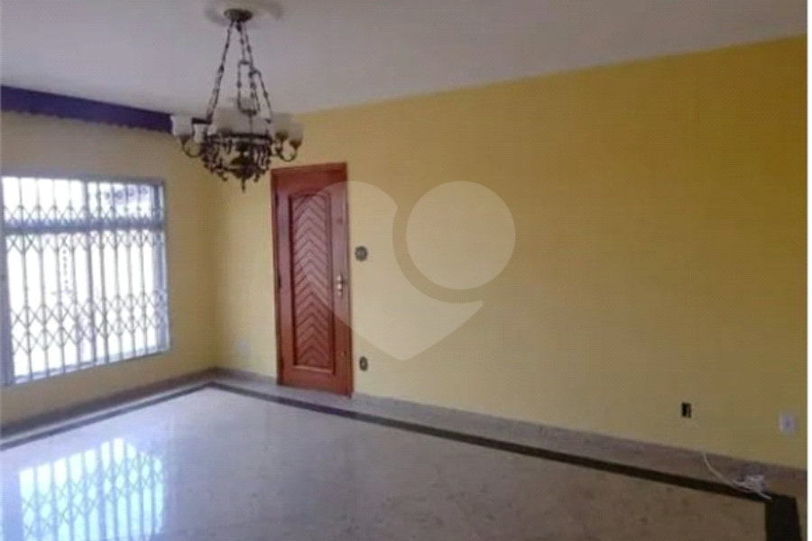 Casa à venda com 3 quartos, sendo 1 suíte,  em Vila Maria, São Paulo, SP