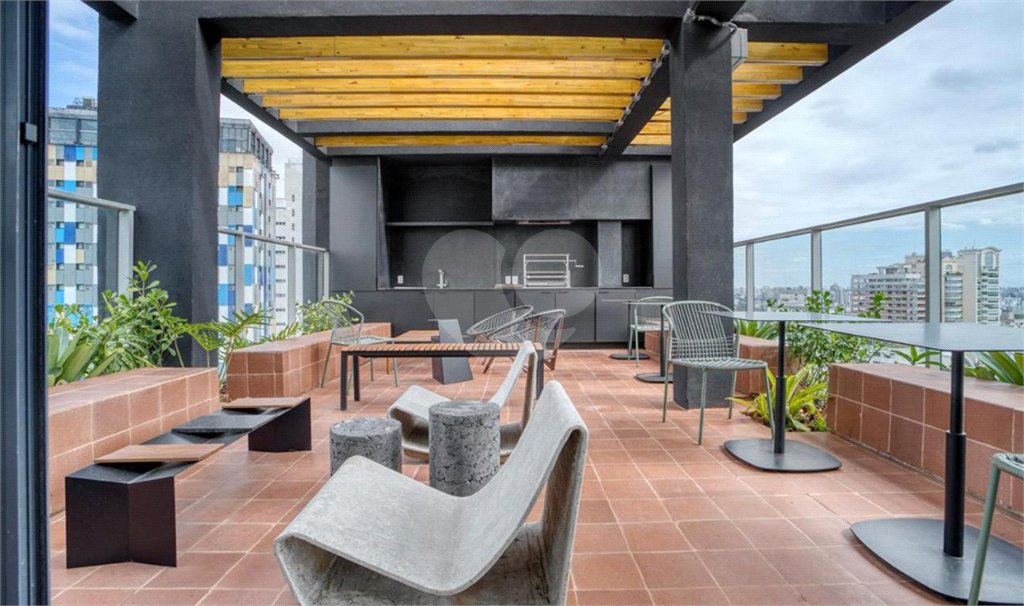 Apartamento à venda ou para alugar com 1 suíte em Pinheiros, São Paulo, SP