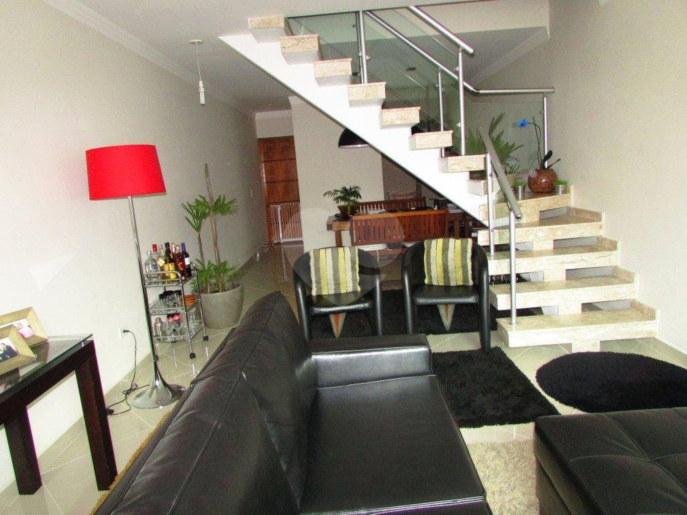 Sobrado à venda com 3 quartos, sendo 1 suíte,  em Vila Constança, São Paulo, SP