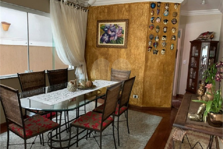 Sobrado à venda com 3 quartos, sendo 1 suíte, em Tremembé, São Paulo, SP